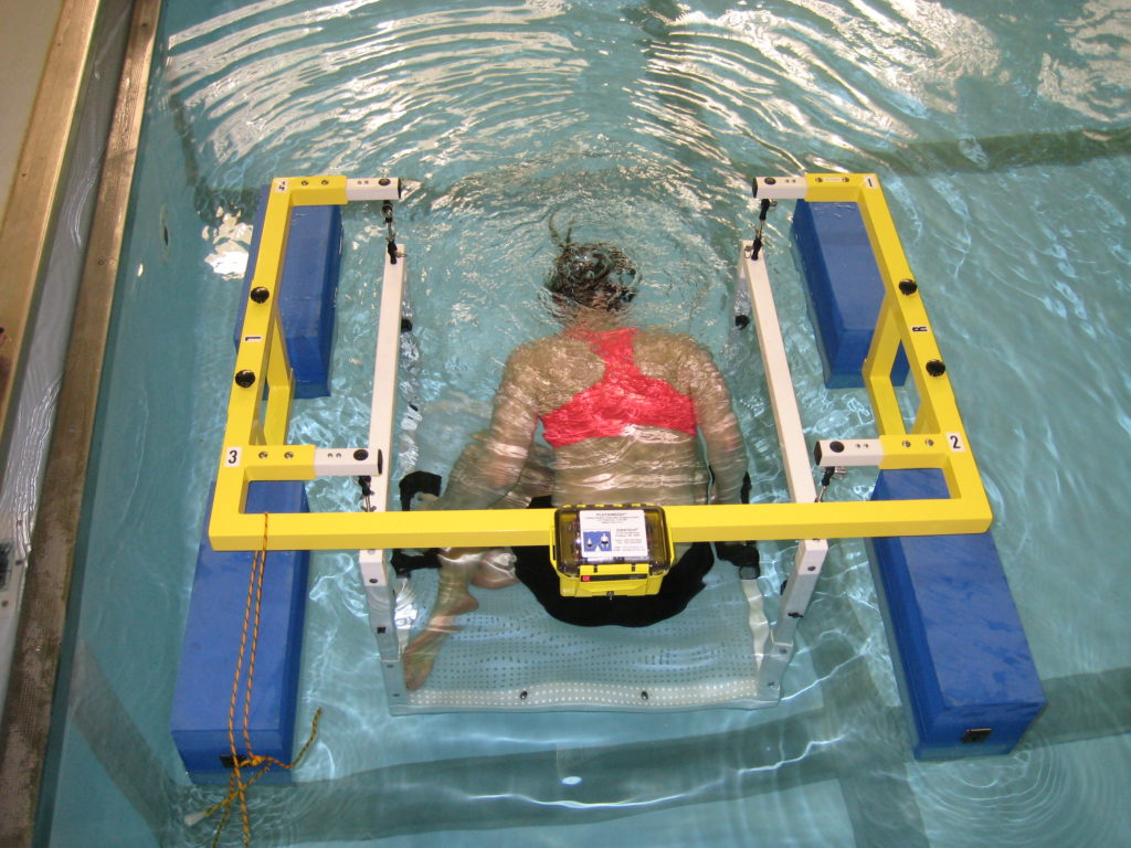 Underwater weighing in pool 3